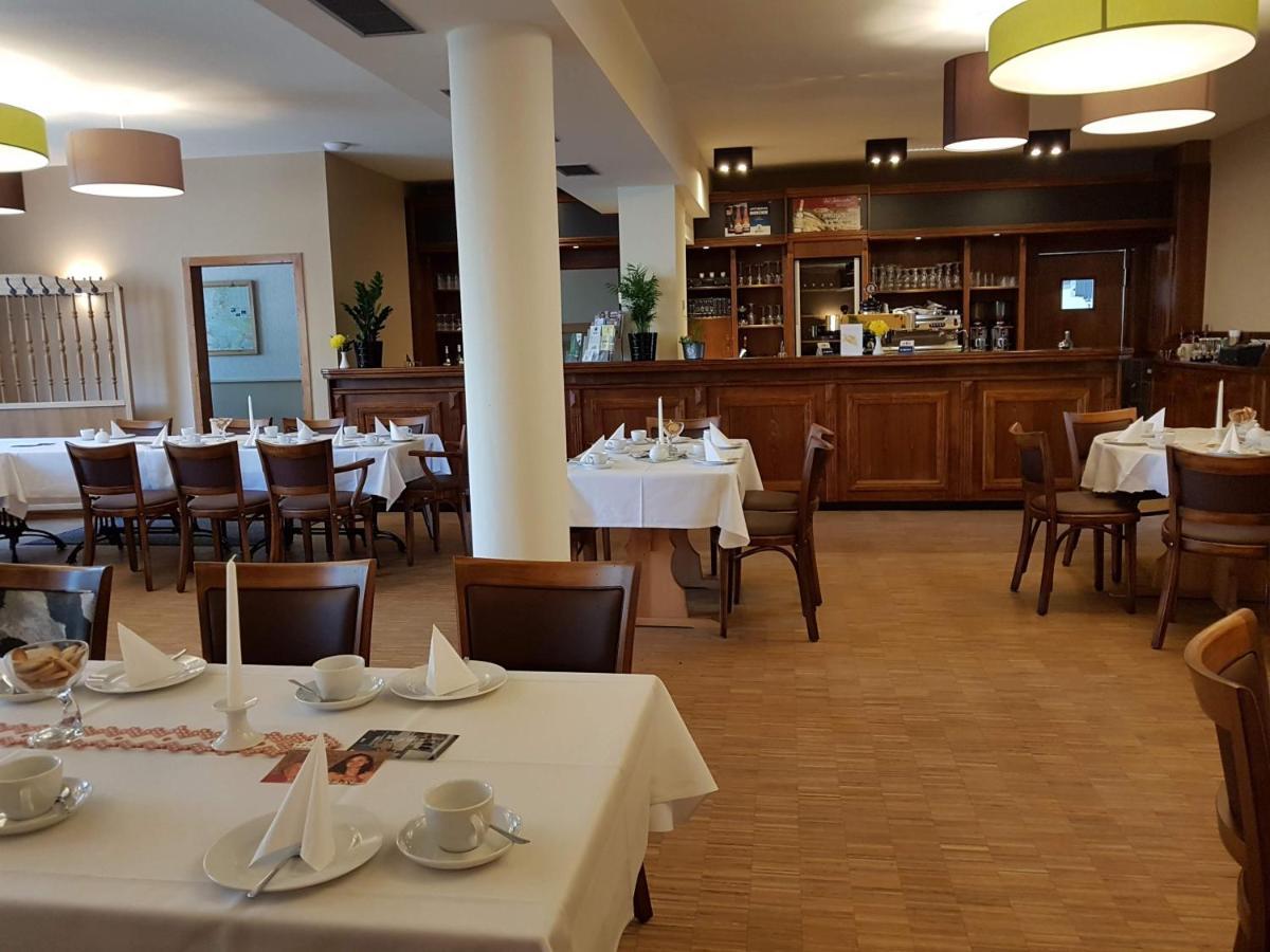 Lohsa Gasthof Zur Friedenseiche מראה חיצוני תמונה